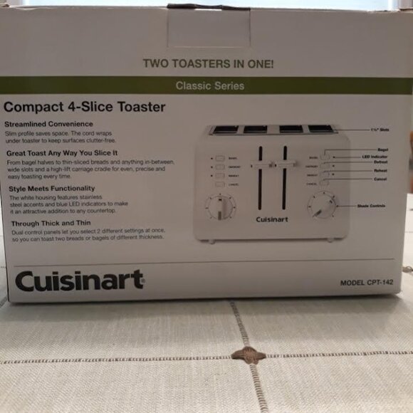 Cuisinart 4 Slice Toaster - Picture 2 of 3